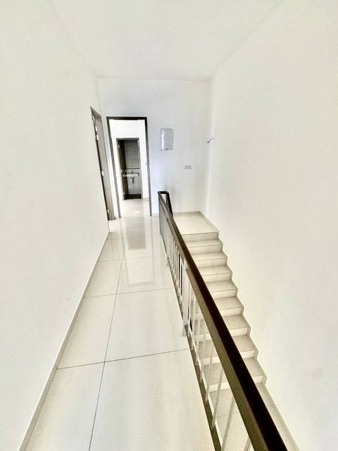 Austin Crest (Sapphire 3) - Double Storey Cluster / Brand New Subsale / Spacious High Ceiling Design - Thumbnail 11