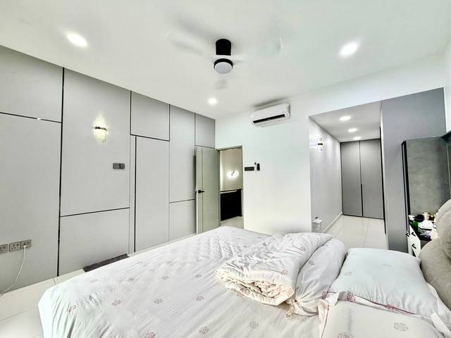 Mutiara Rini - Double Storey Terrace / Fully Renovated & Extended / Unblock View - Thumbnail 3