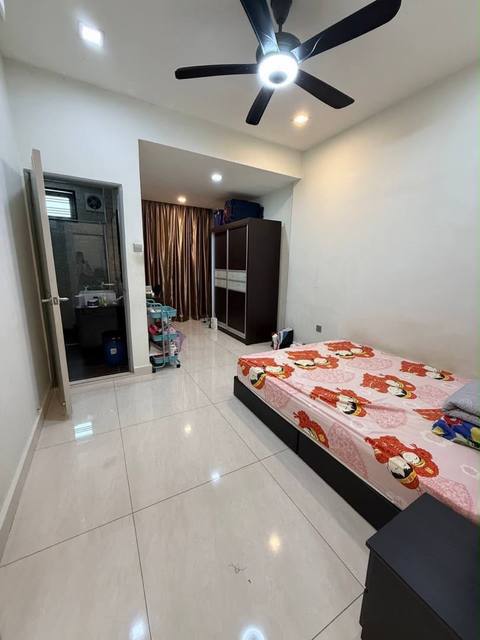 Megah Ria - Double Storey Terrace / Corner Lot with Extra Land / Renovated with MBJB Approval  - Thumbnail 7