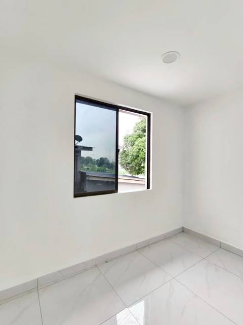 Permas Jaya - Double Storey Low Cost / Corner with Bigger Land Size / Fully Renovated & Extended - Thumbnail 4