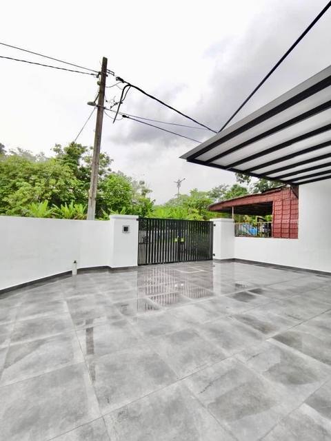 Permas Jaya - Double Storey Low Cost / Corner with Bigger Land Size / Fully Renovated & Extended - Thumbnail 13