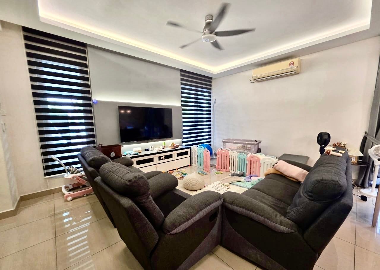 Tun Aminah (Promenade) - Double Storey Cluster Corner / Renovated & Extended / Opposite Tasek Central Commercial Area - Photo 1