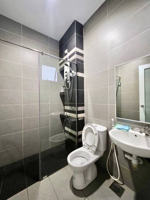 Tun Aminah (Promenade) - Double Storey Cluster Corner / Renovated & Extended / Opposite Tasek Central Commercial Area - Thumbnail 10