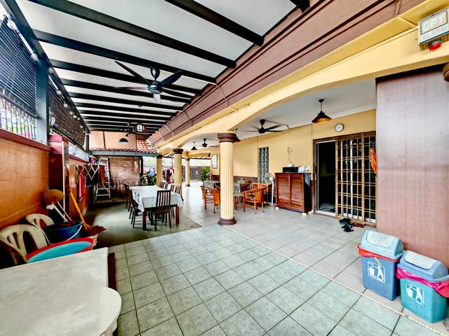 Impian Emas - Double Storey Terrace Corner / Full Loan Unit / Gated & Guarded - Thumbnail 2
