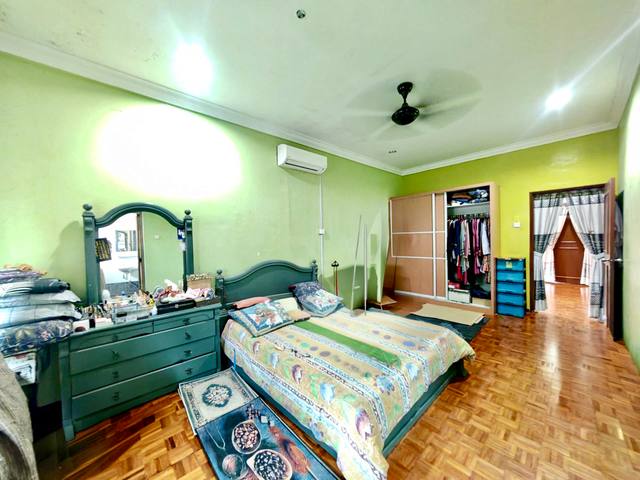 Impian Emas - Double Storey Terrace Corner / Full Loan Unit / Gated & Guarded - Thumbnail 4