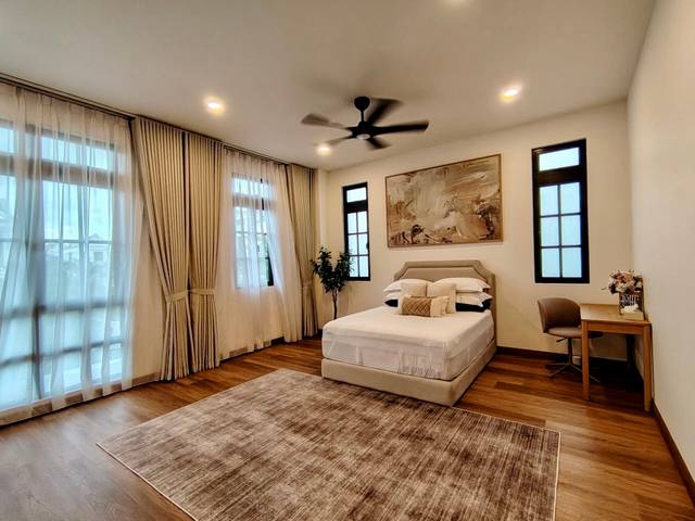 Eco Botanic (Laeken) - Double Storey Terrace / Large Sized Garden Home / Nicely Renovated Unit - Thumbnail 5