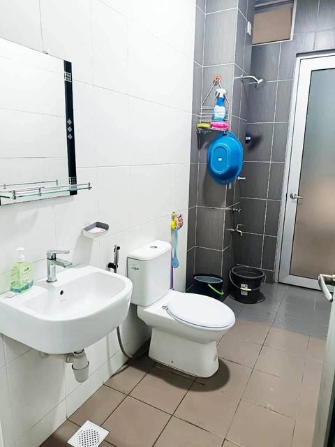 Taman Perling (Sutera Jingga) - Double Storey Superlink / Renovated Spacious Unit / Gated & Guarded - Thumbnail 16