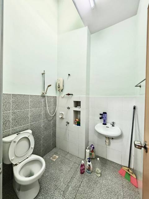Setia Eco Gardens - Single Storey Terrace / Gated & Guarded / Nearby Bus Terminal & GP Sentral - Thumbnail 14