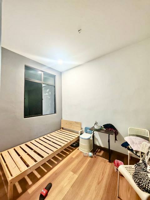 Megah Ria - Double Storey Terrace / Renovated & Partial Furnished / Near CIQ Highway - Thumbnail 8