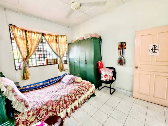Taman Rinting - Single Storey Terrace / Basic Renovation Unit - Thumbnail 4