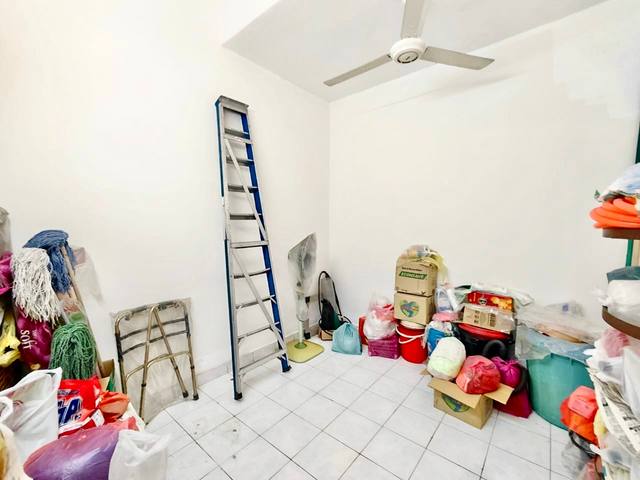 Taman Rinting - Single Storey Terrace / Basic Renovation Unit - Thumbnail 6