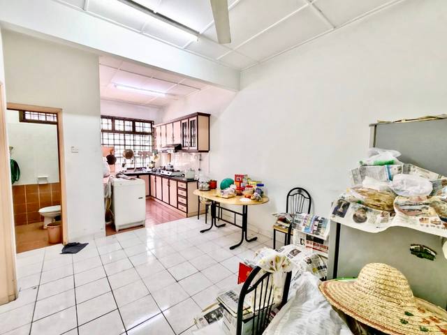 Taman Rinting - Single Storey Terrace / Basic Renovation Unit - Thumbnail 7