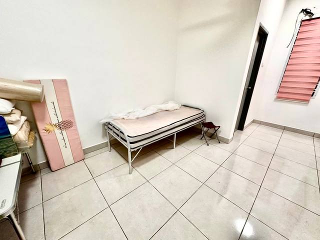 Bandar Dato Onn - Double Storey Terrace / Renovated & Extended / 90% Furnished Move In Condition - Thumbnail 6