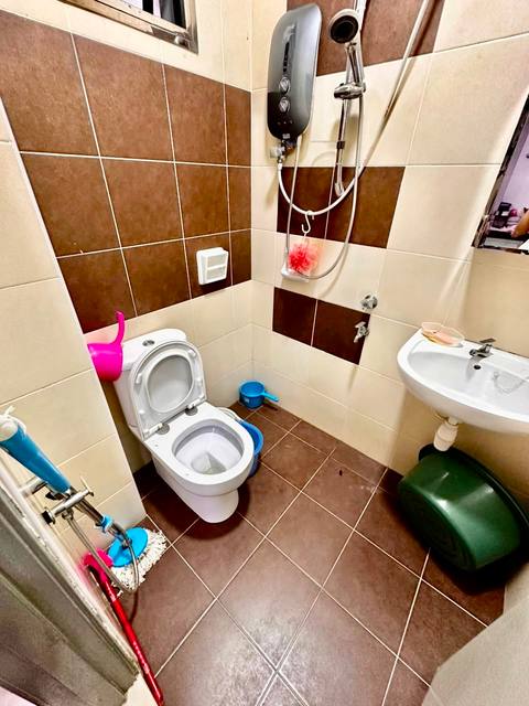 Bandar Dato Onn - Double Storey Terrace / Renovated & Extended / 90% Furnished Move In Condition - Thumbnail 13