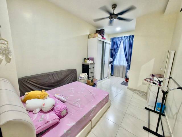 Nusa Sentral - Double Storey Terrace / Fully Renovated + 90% Furnishing / Gated & Guarded - Thumbnail 7