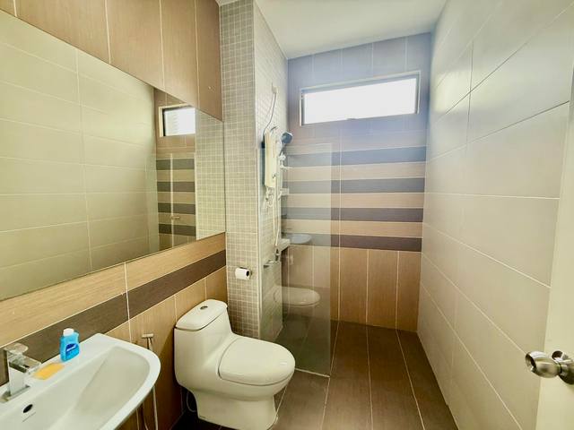 Skudai (Promenade) - Double Storey Cluster / Fully Renovated in Good Condition / Gated & Guarded - Thumbnail 13
