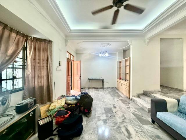 Skudai (Tun Aminah) - Double Storey Terrace / Renovated & Extended / 3 mins to Tasek Central Mall - Thumbnail 3