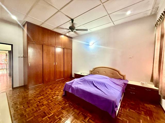 Skudai (Tun Aminah) - Double Storey Terrace / Renovated & Extended / 3 mins to Tasek Central Mall - Thumbnail 5