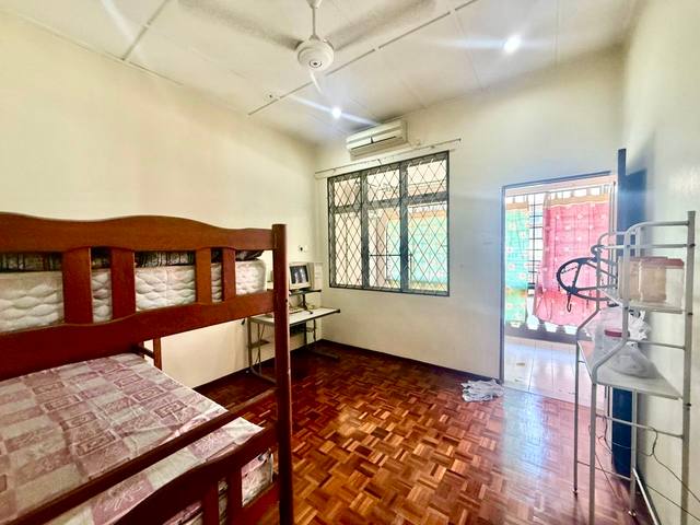 Skudai (Tun Aminah) - Double Storey Terrace / Renovated & Extended / 3 mins to Tasek Central Mall - Thumbnail 8