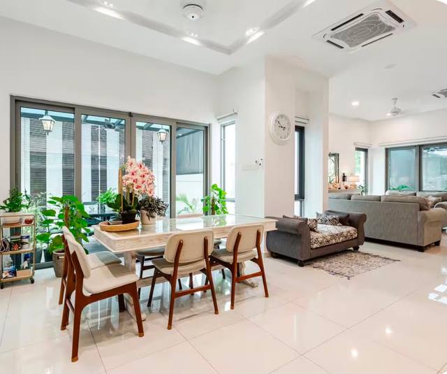 Taman Molek (Sunway Lenang Heights) - Double Storey Semi Detached / Vacation House Design / Gated & Guarded - Thumbnail 7