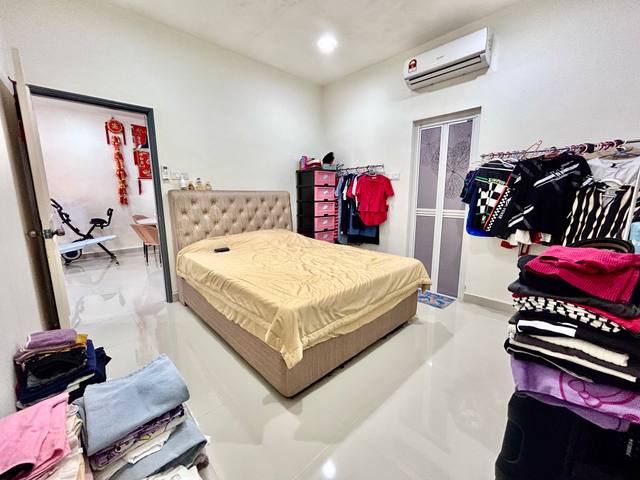 Impian Emas - Double Storey Terrace / Rare Big Unit in Good Condition / Renovated & Extended - Thumbnail 8