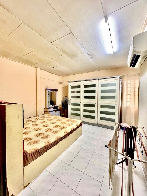 Bandar Seri Alam (Flora Heights) - Double Storey Terrace / Corner Lot with 28ft Land / Kitchen Extension - Thumbnail 5