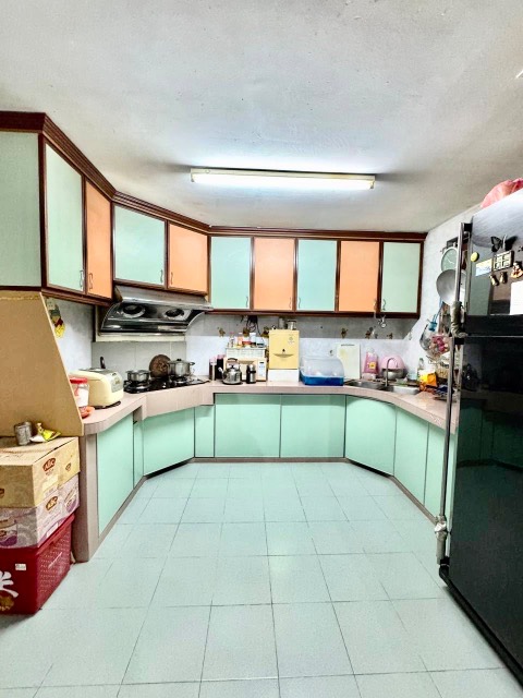 Taman Pelangi - Double Storey Terrace / Corner Lot with Extra Land / 10mins to CIQ - Thumbnail 15