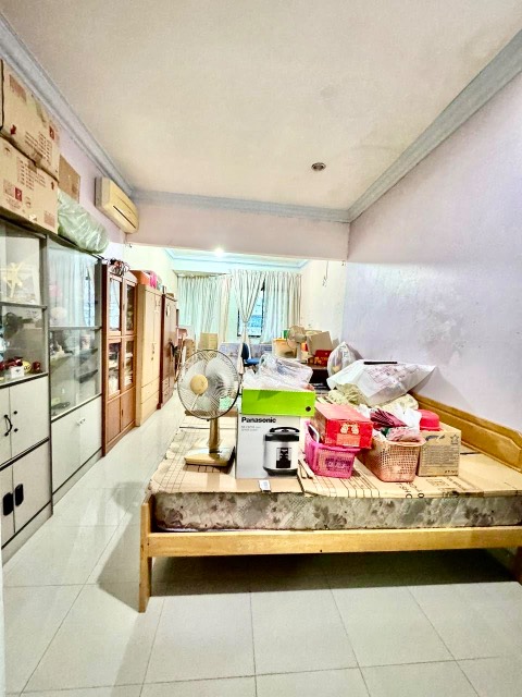Taman Pelangi - Double Storey Terrace / Corner Lot with Extra Land / 10mins to CIQ - Thumbnail 6