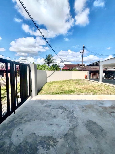 Taman Universiti - Single Storey Terrace / Corner Lot with Bigger Land / Renovated Unit - 缩略图 2