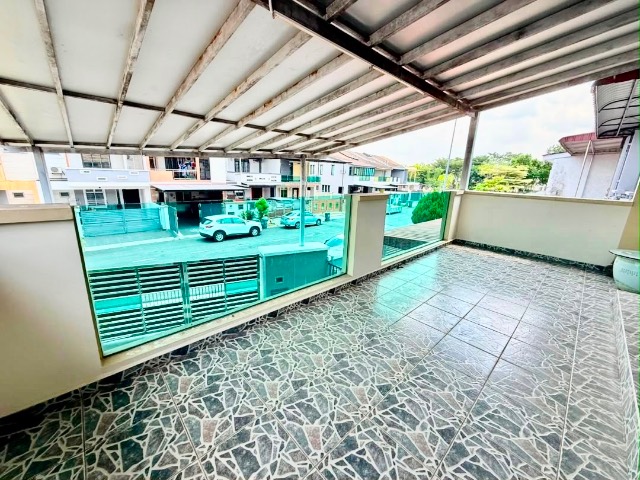 Nusa Idaman - Double Storey End Lot / Renovated & Extended / Well Maintained  - Thumbnail 5