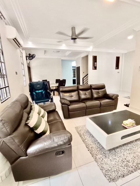Desa Tebrau - Double Storey Terrace / Corner Lot with Extra Land / Fully Extended Unit - Thumbnail 3