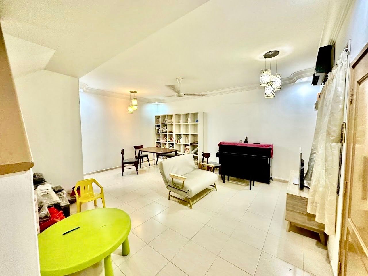 Setia Indah - Double Storey Terrace / Simple Renovation / Nearby Shoplots Convenient District - Photo 1