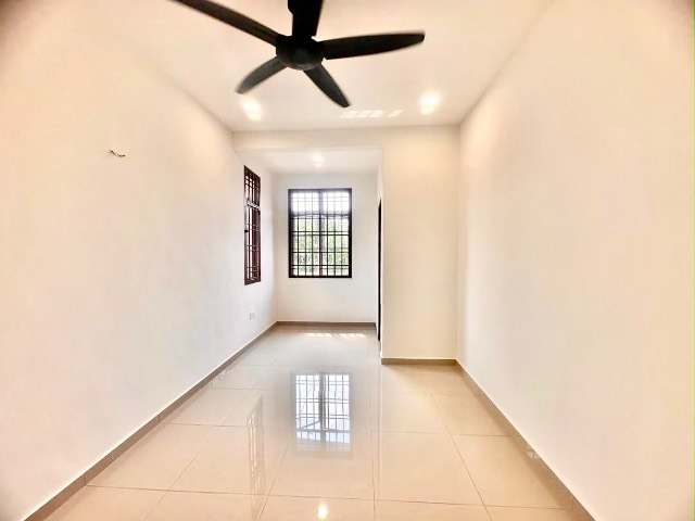 Nusa Bestari Jaya - Double Storey Terrace Corner Lot / Renovated & Extended / Unblock View - Thumbnail 7