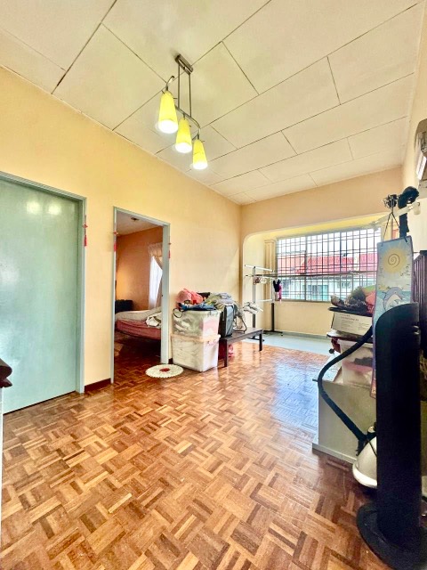 Bandar Seri Alam (Flora Heights) - Double Storey Terrace / Corner Lot with 28ft Land / Kitchen Extension - Thumbnail 7