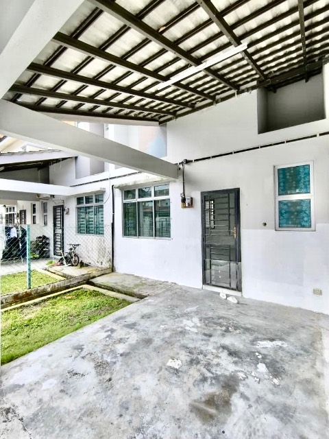 Pulai Indah (Laman Indah) - Double Storey RMMJ / Original Condition / Vacant Unit  - Thumbnail 15
