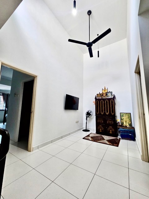 Mutiara Rini (Mutiara Utama) - Double Storey Terrace / Renovated & Extended / Gated & Guarded - Thumbnail 7