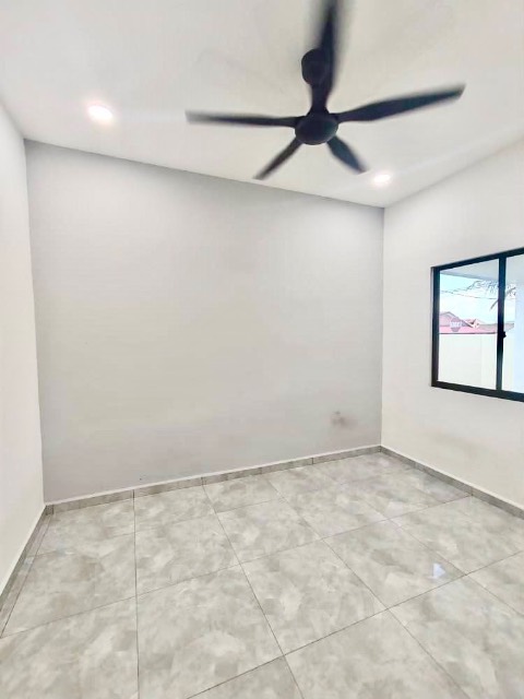Taman Universiti - Single Storey Terrace / Corner Lot with Bigger Land / Renovated Unit - 缩略图 8