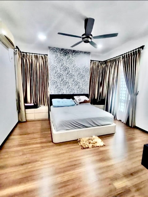 Bukit Indah (Horizon Hills) - Double Storey Cluster / Renovated & Well Maintained / Nearby Tuas Checkpoint - Thumbnail 2