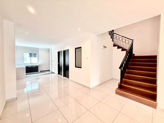 Taman Melawati - Double Storey Terrace / Fully Renovated & Extended / Nice Condition - Thumbnail 10
