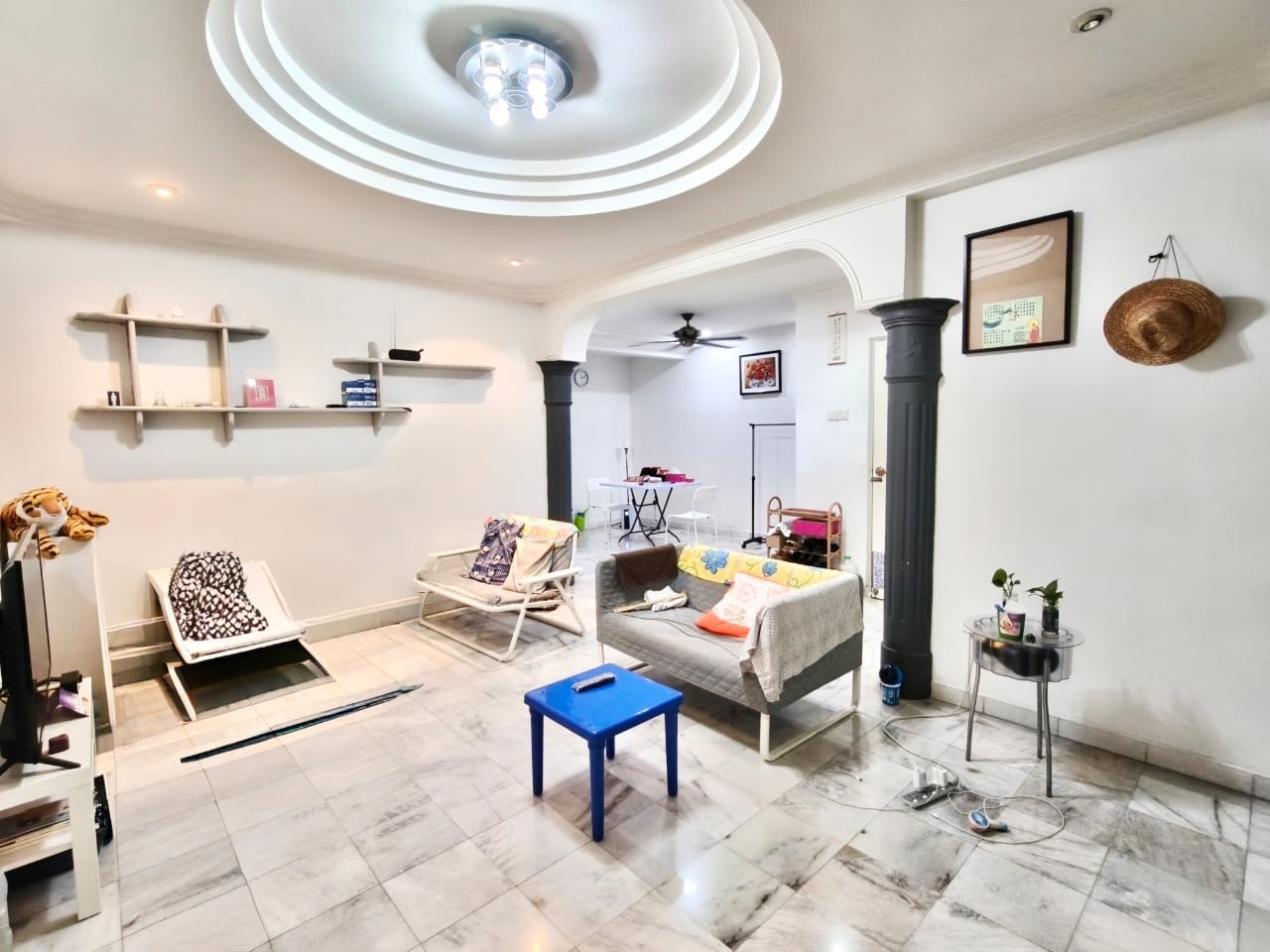 Taman Daya - Double Storey Terrace / Renovated & Extended Unit / Strategic Location Nearby Shoplots - Photo 1