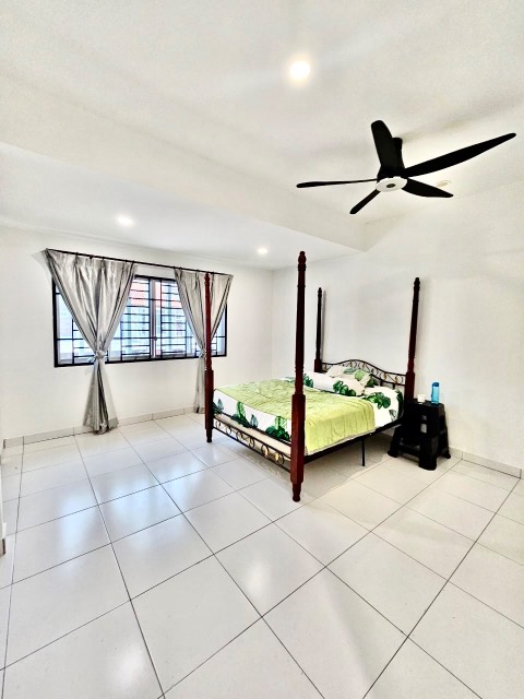 Mutiara Rini (Mutiara Utama) - Double Storey Terrace / Renovated & Extended / Gated & Guarded - Thumbnail 3