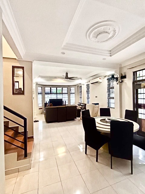 Desa Tebrau - Double Storey Terrace / Corner Lot with Extra Land / Fully Extended Unit - Thumbnail 12