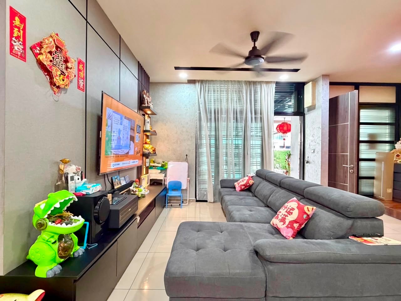 Bandar Seri Alam (Citrine Residenz) - Double Storey Terrace / Fully Renovated in Good Condition / 24hr Security - Photo 1
