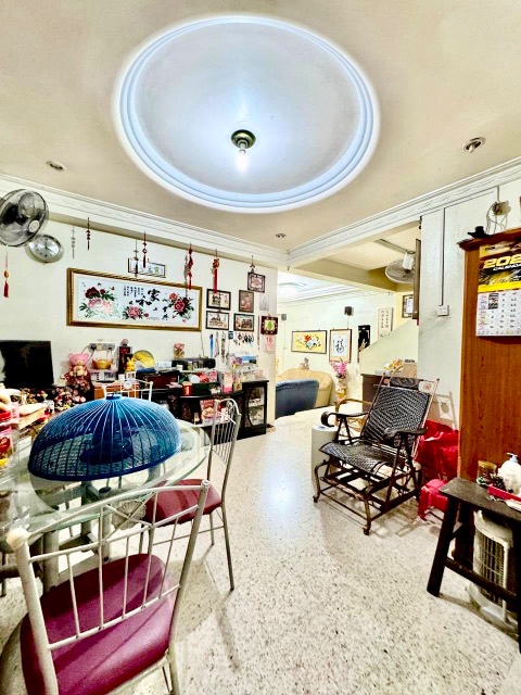 Taman Pelangi - Double Storey Terrace / Corner Lot with Extra Land / 10mins to CIQ - Thumbnail 13