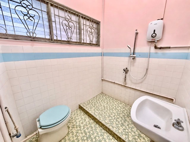 Taman Sentosa - Single Storey Terrace / Right Opposite of Restaurants / 10 mins to CIQ - 缩略图 12