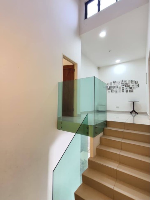 Austin Duta - Double Storey Superlink Terrace / Fully Renovated Unit / Unblock View - Thumbnail 8