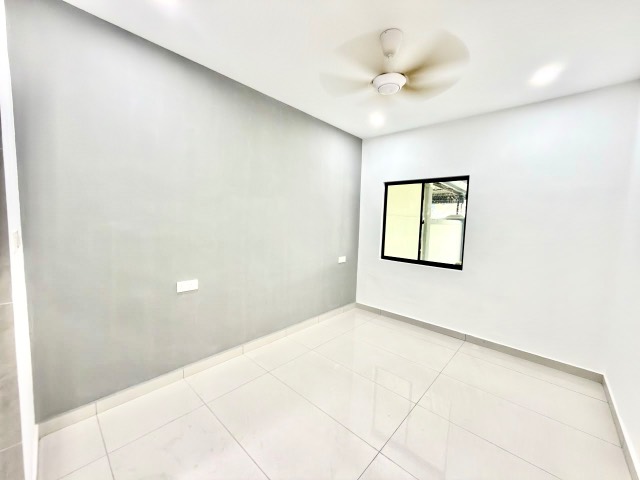 Taman Universiti - Single Storey Terrace / Corner Lot Super Big Land / Fully Renovated & Extended - Thumbnail 8
