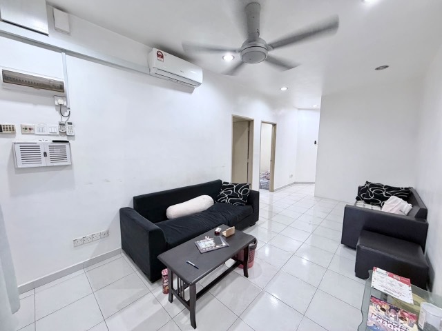 Austin Crest - Single Storey Terrace / Good Condition / 5mins to Shoplots