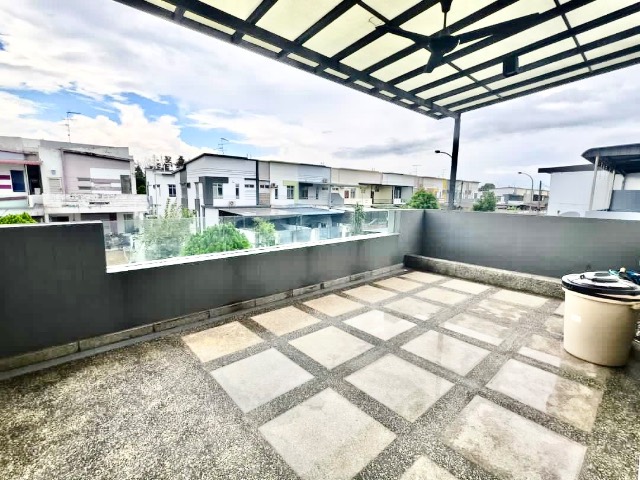 Bukit Indah (Avenue 8) - Double Storey Terrace / Fully Renovated & Extended / Move In Condition - Thumbnail 7