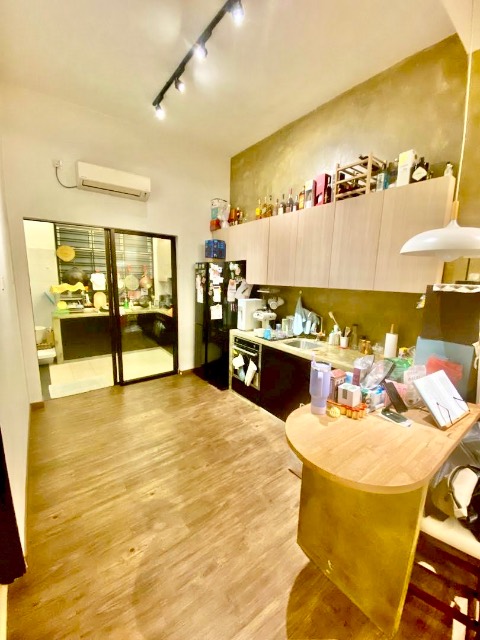 Dato Chellam - Double Storey Terrace / Renovated with ID Design / Unblock View - Thumbnail 10